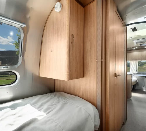 Stardust Airstream 2021 Flying Cloud