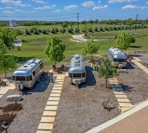 Stardust Airstream 2021 Flying Cloud