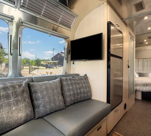 Stardust Airstream 2018 Flying Cloud