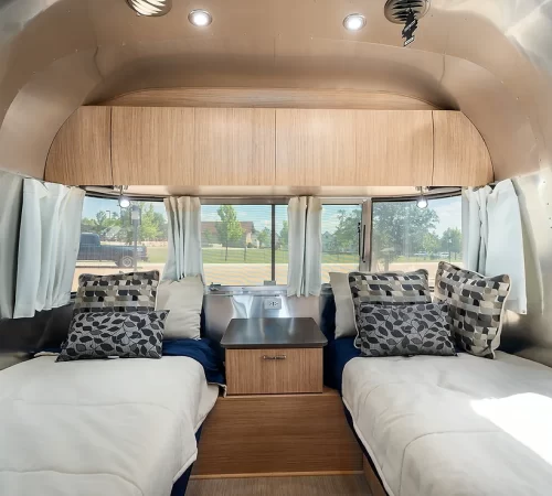 Stardust Airstream 2020 Flying Cloud